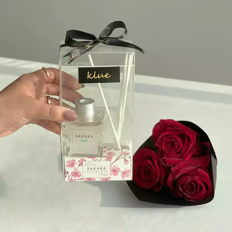 Home Fragrance Diffuser & Roses