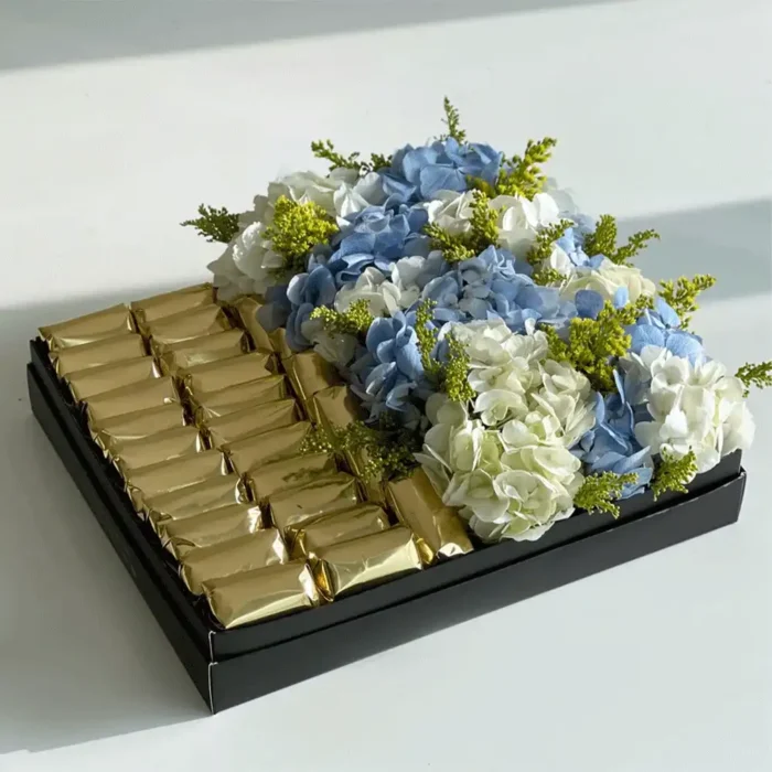 Bluish Chocoflower Box