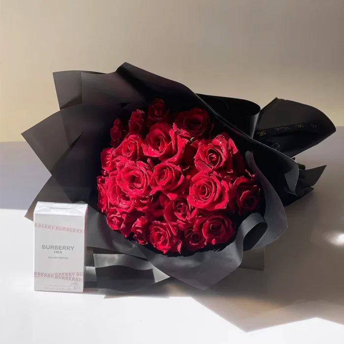 Red Roses Bouquet/ Burberry Her