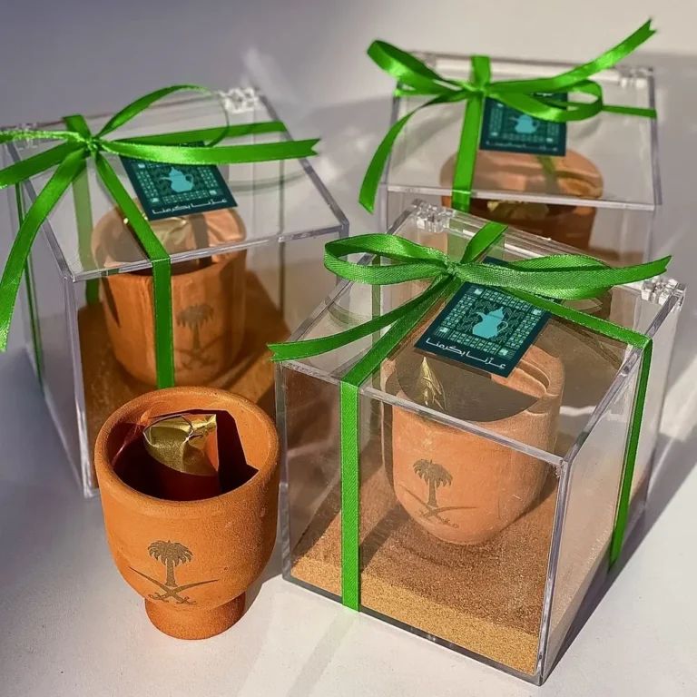 National Day - Pottery Cup with chocolate
