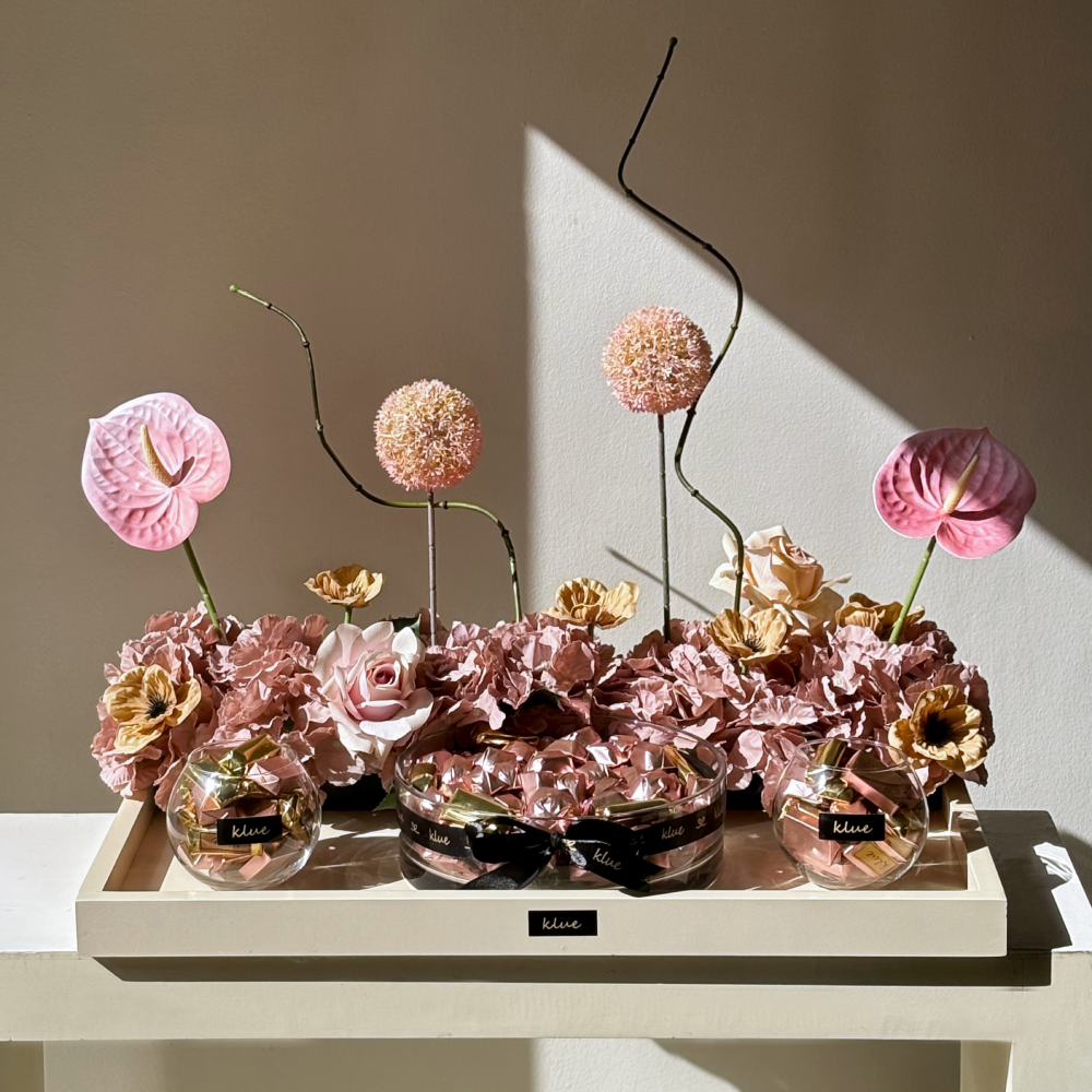 Pink Deluxe Tray Pink Deluxe Tray