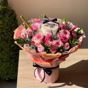 Cake-in-Bloom Bouquet
