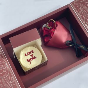 Cake & Roses Box