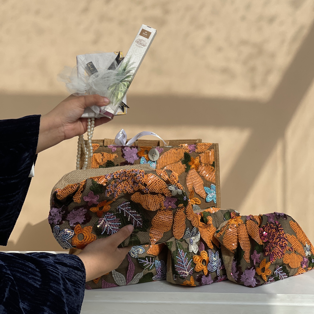 توزيعات الحقائب الرمضانية