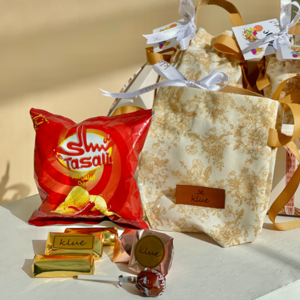 Qarqee’an Giveaways