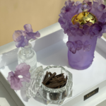 صندوق الأوركيد الكريستال الفاخر مع العود