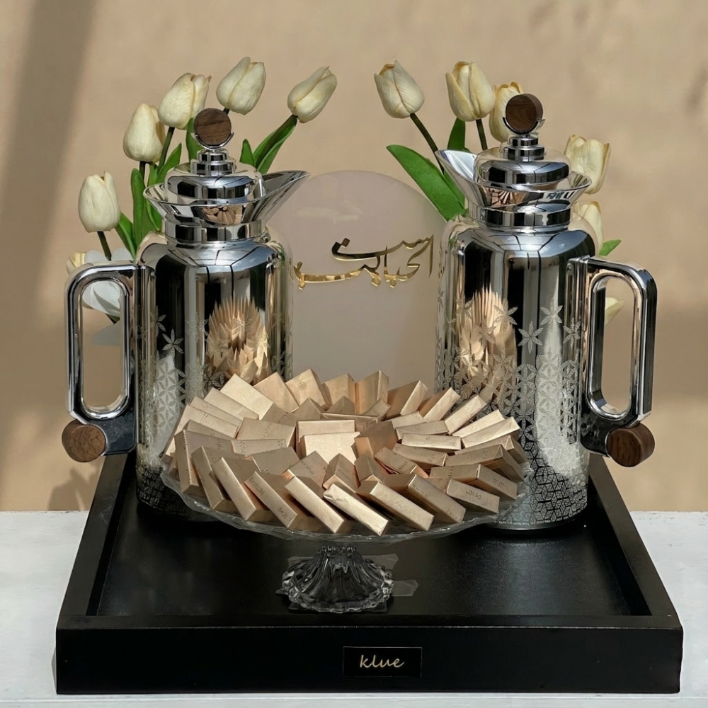 Mother's Day - Themos and Patchi Chocolate Tray Mother's Day - Themos and Patchi Chocolate Tray